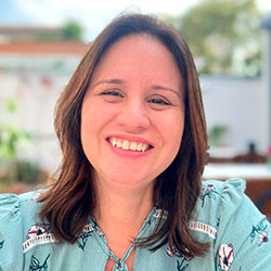 DRA. ANDR�A BRITO AGUIAR