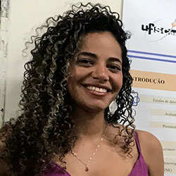 DRA. MONIQUE MARIA SILVA DA PAZ
